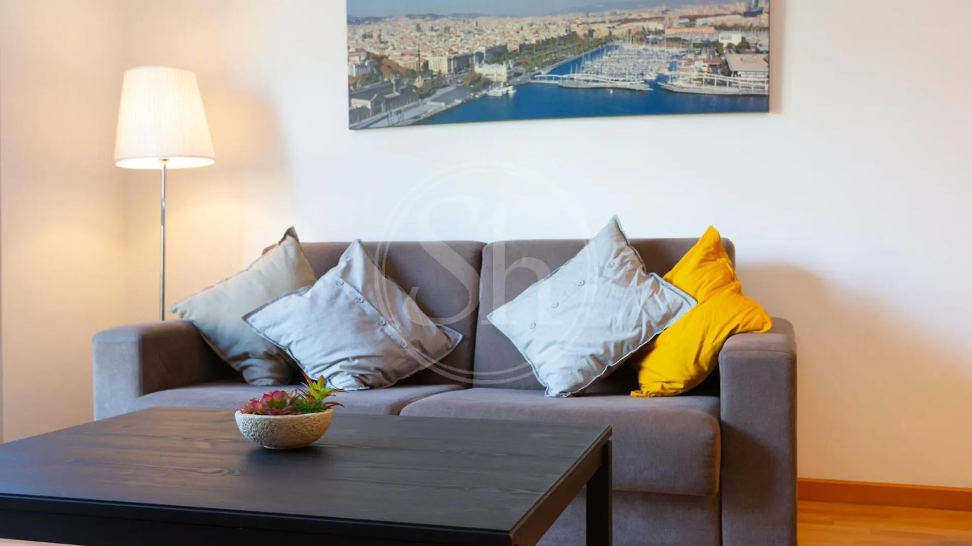 Cosy Apartment Next To Sagrada Familia I バルセロナ