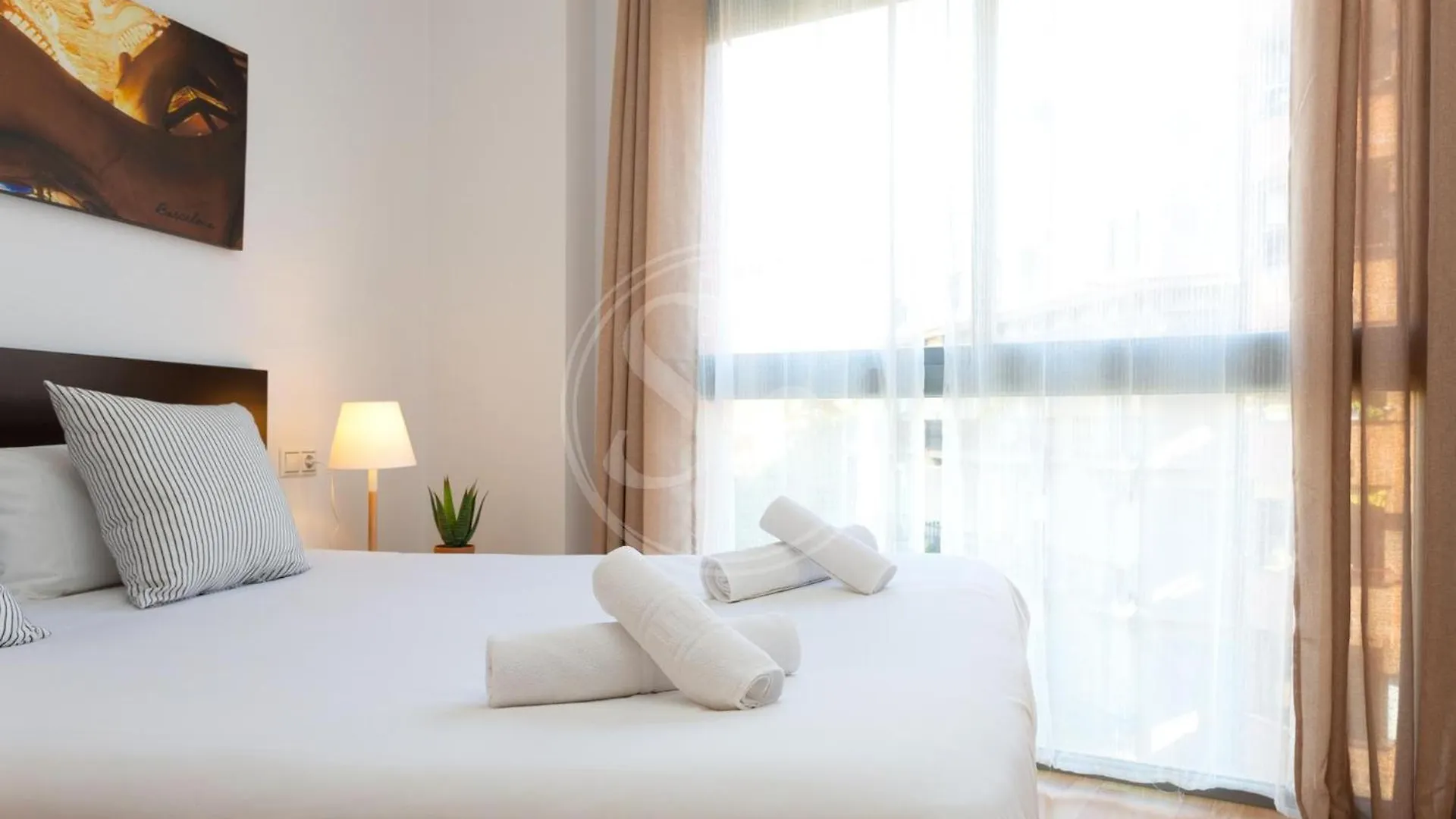 Cosy Apartment Next To Sagrada Familia I バルセロナ スペイン